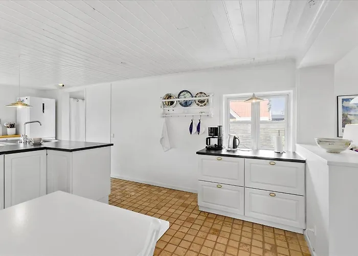 Casa de Férias Bl395-blokhus-maren-hjortelsvej-4 *